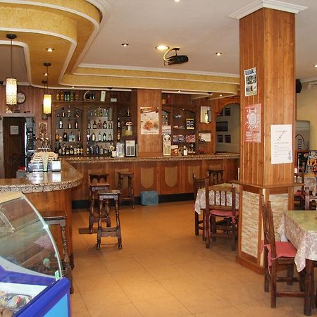 Hostal Cazalegas المظهر الخارجي الصورة