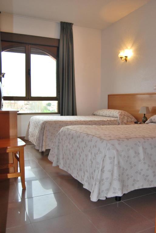 Hostal Cazalegas المظهر الخارجي الصورة