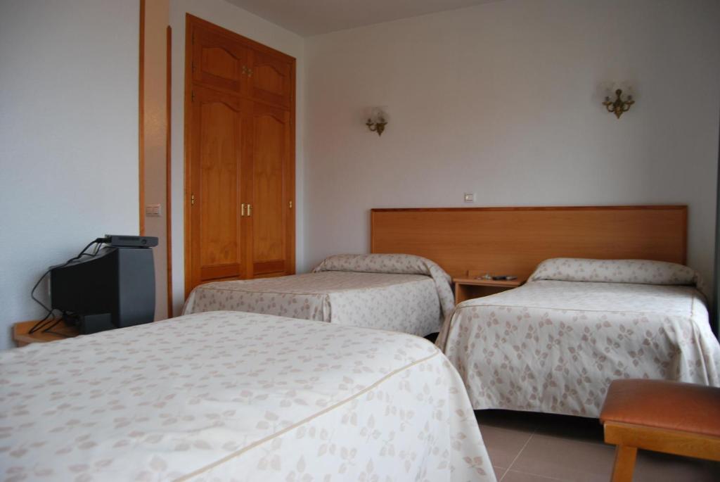 Hostal Cazalegas الغرفة الصورة